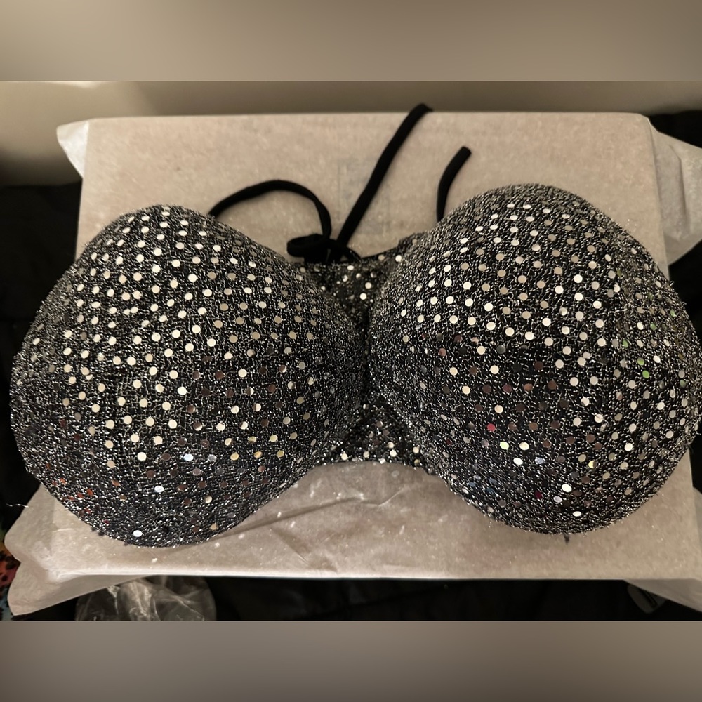 Bra and Feather Boa Costume Accessories